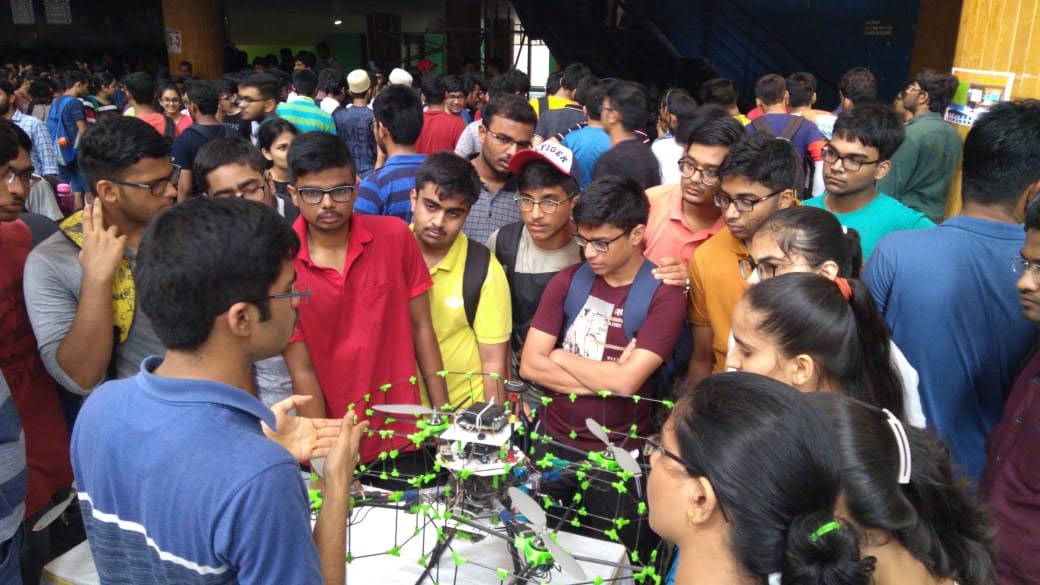 Showcasing the autonomous quadcopter project of AeRoVe at IIT Bombay's Tech & RnD Exposition 2019